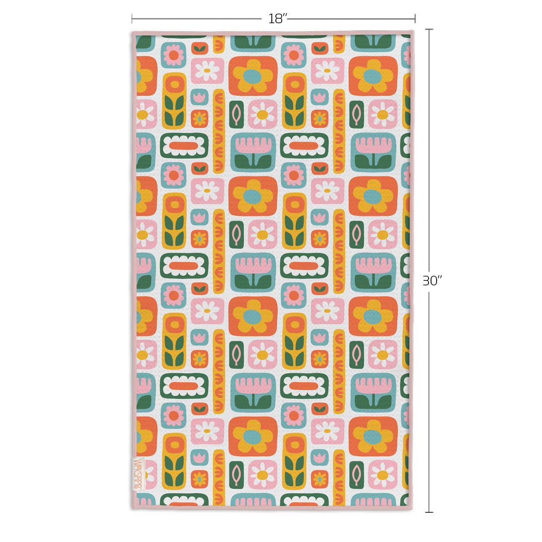 Daisies & Rainbows Microfiber Towel