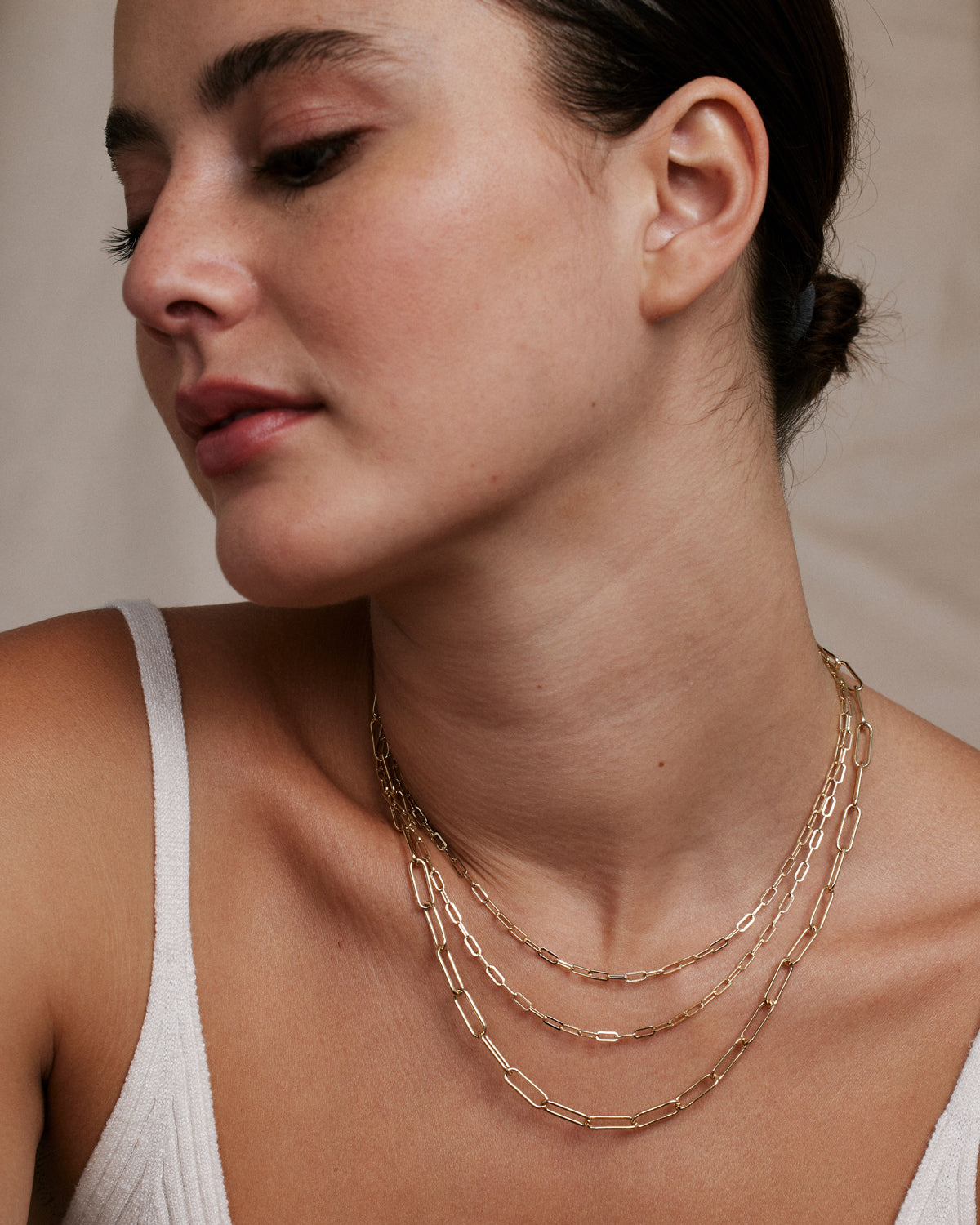 Connected Bold Paperclip Chain Necklace