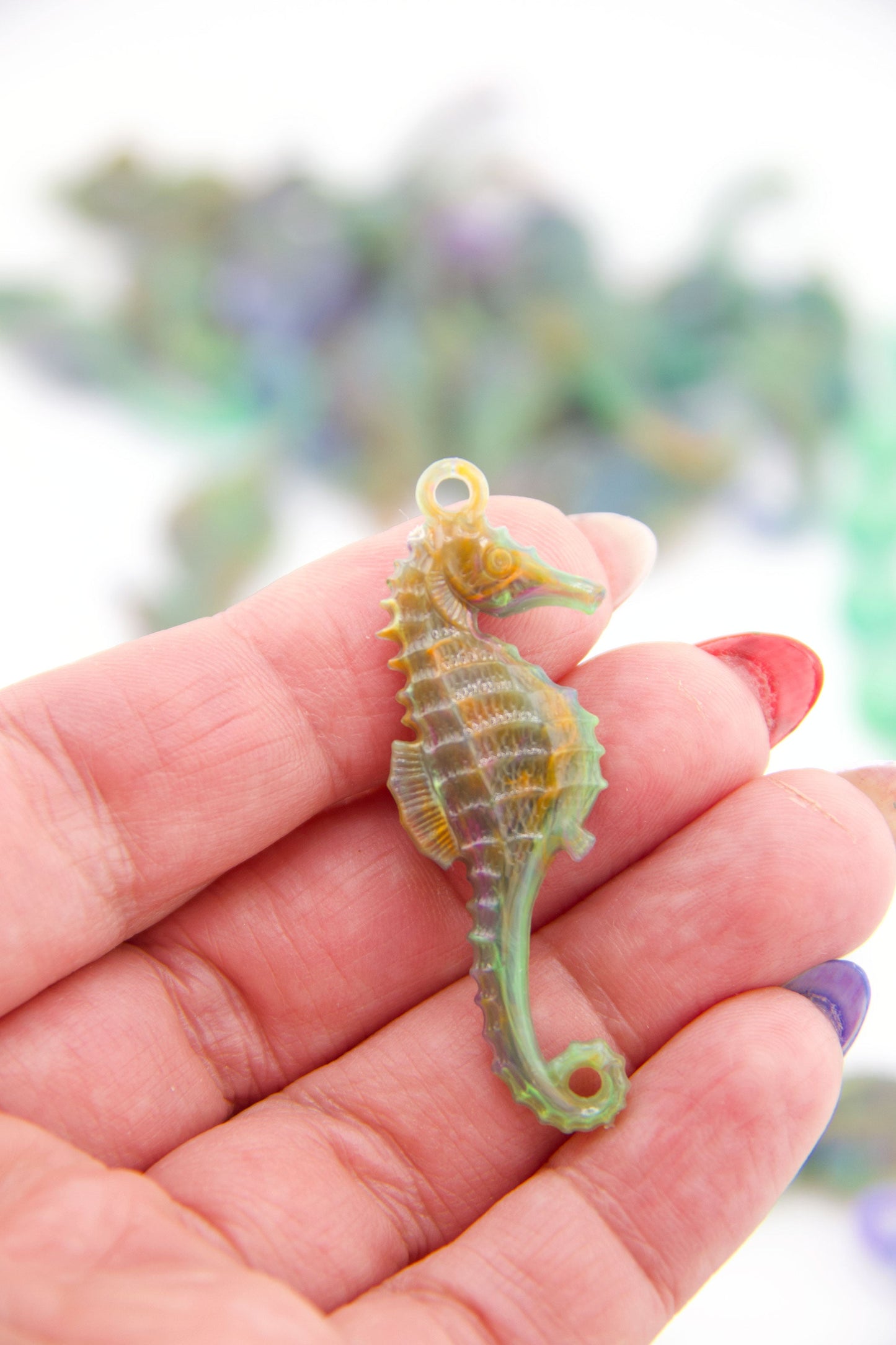 Aurora Marble Seahorse German Resin Charm, 50mm, 1 Pendant