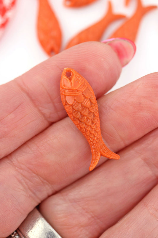 Coral Red Fish Charm, German Resin, 27mm, 1 Pendant