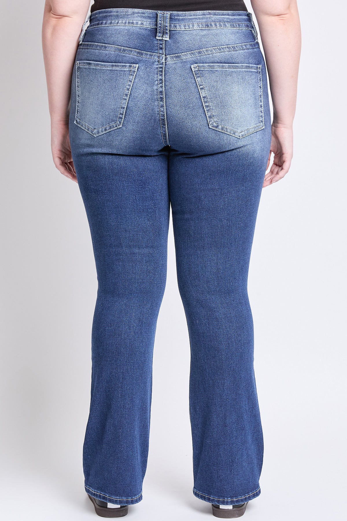 Women's Plus Mid Rise Premium Stitch Bootcut Jeans