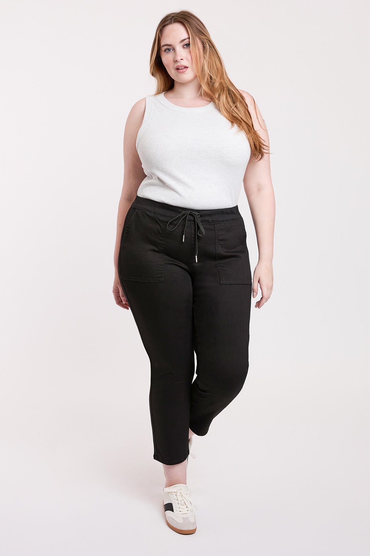 Women's Plus High Rise Pull On Straight Leg Jogger