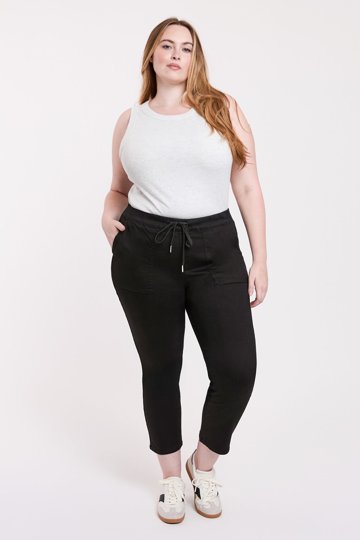 Women's Plus High Rise Pull On Straight Leg Jogger
