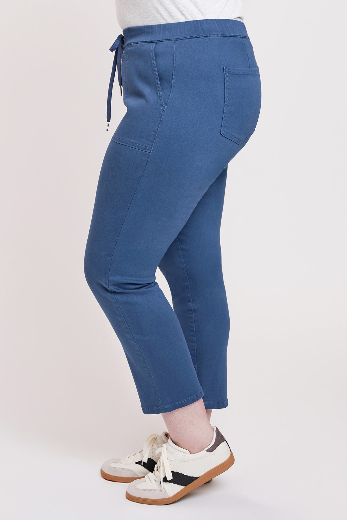 Women's Plus High Rise Pull On Straight Leg Jogger