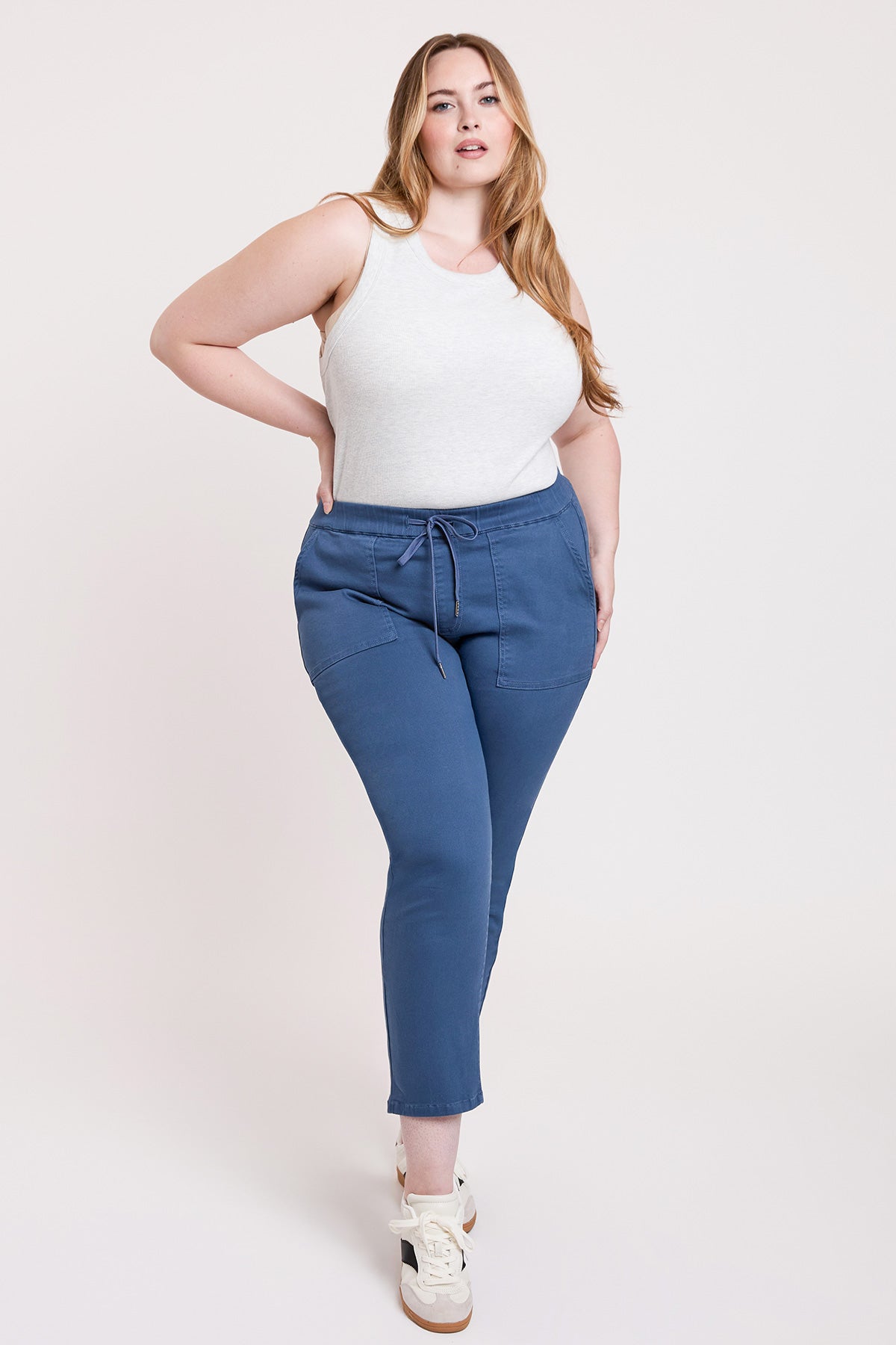 Women's Plus High Rise Pull On Straight Leg Jogger