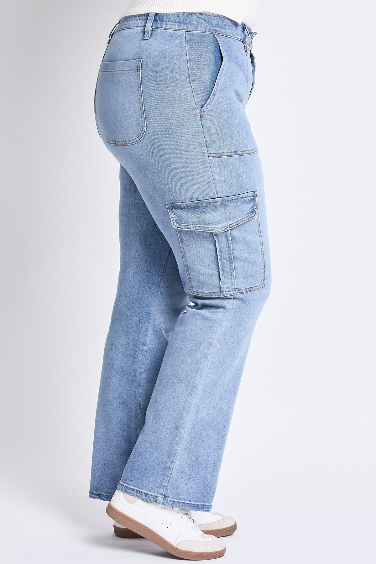 Women's Plus High Rise Elastic Waist Cargo Straight Leg Jeans
