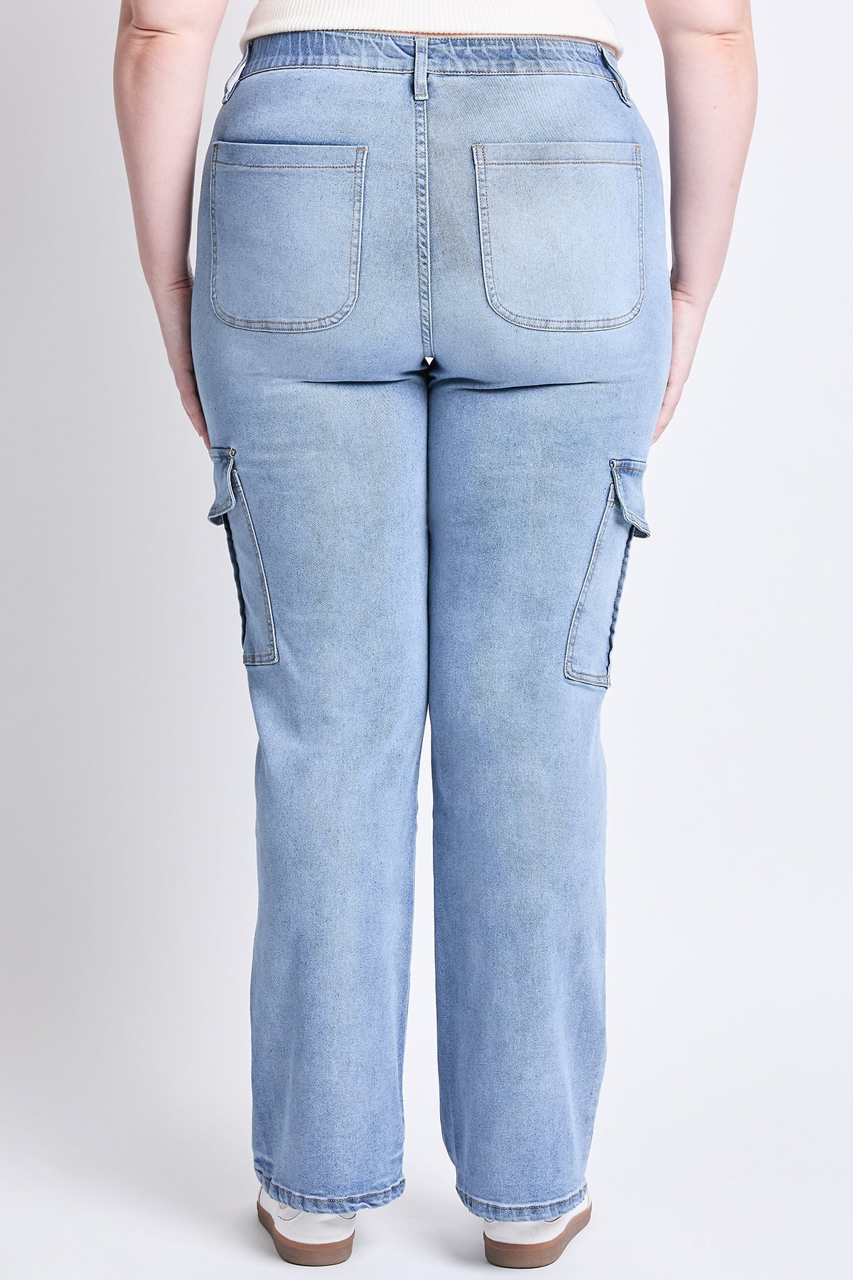 Women's Plus High Rise Elastic Waist Cargo Straight Leg Jeans