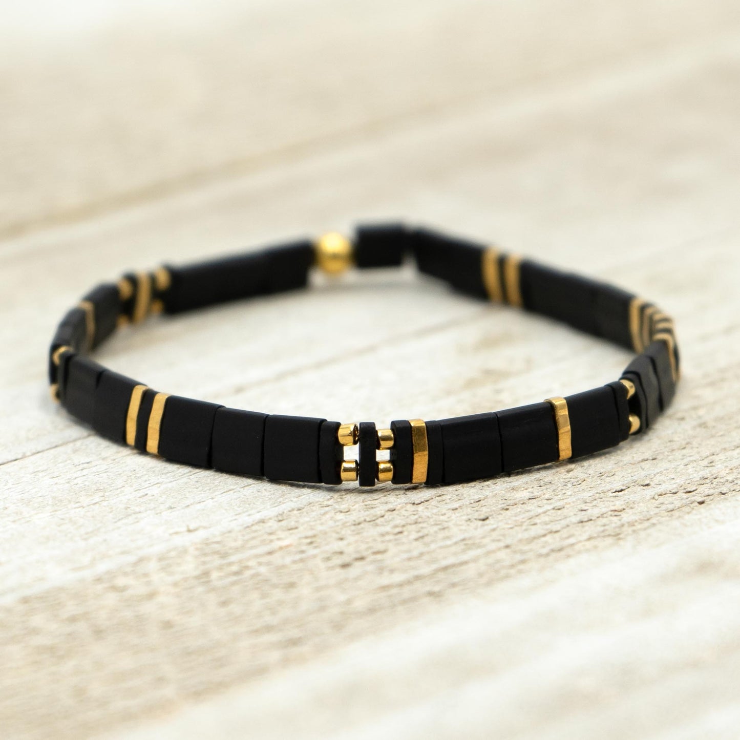 FLIRTY - Tila Bead Bracelet | Single