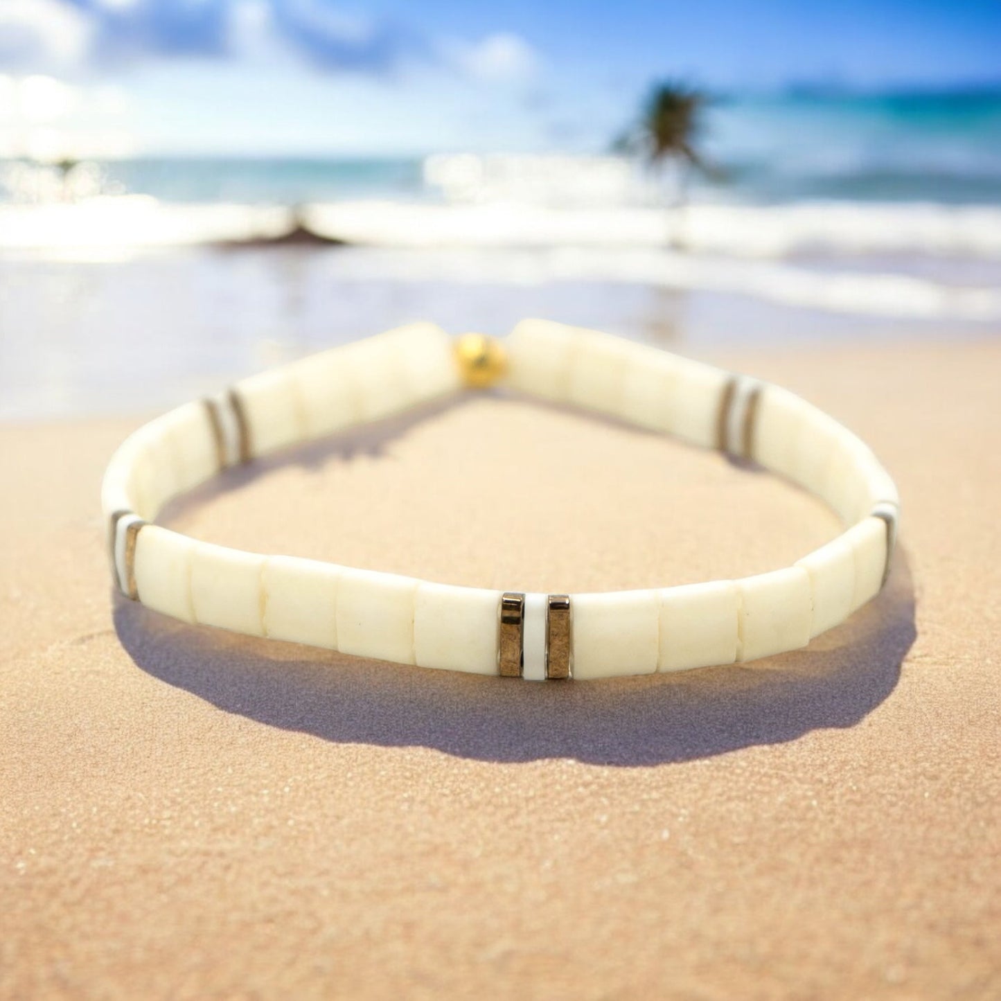 SALTY - Tila Bead Bracelet | Single
