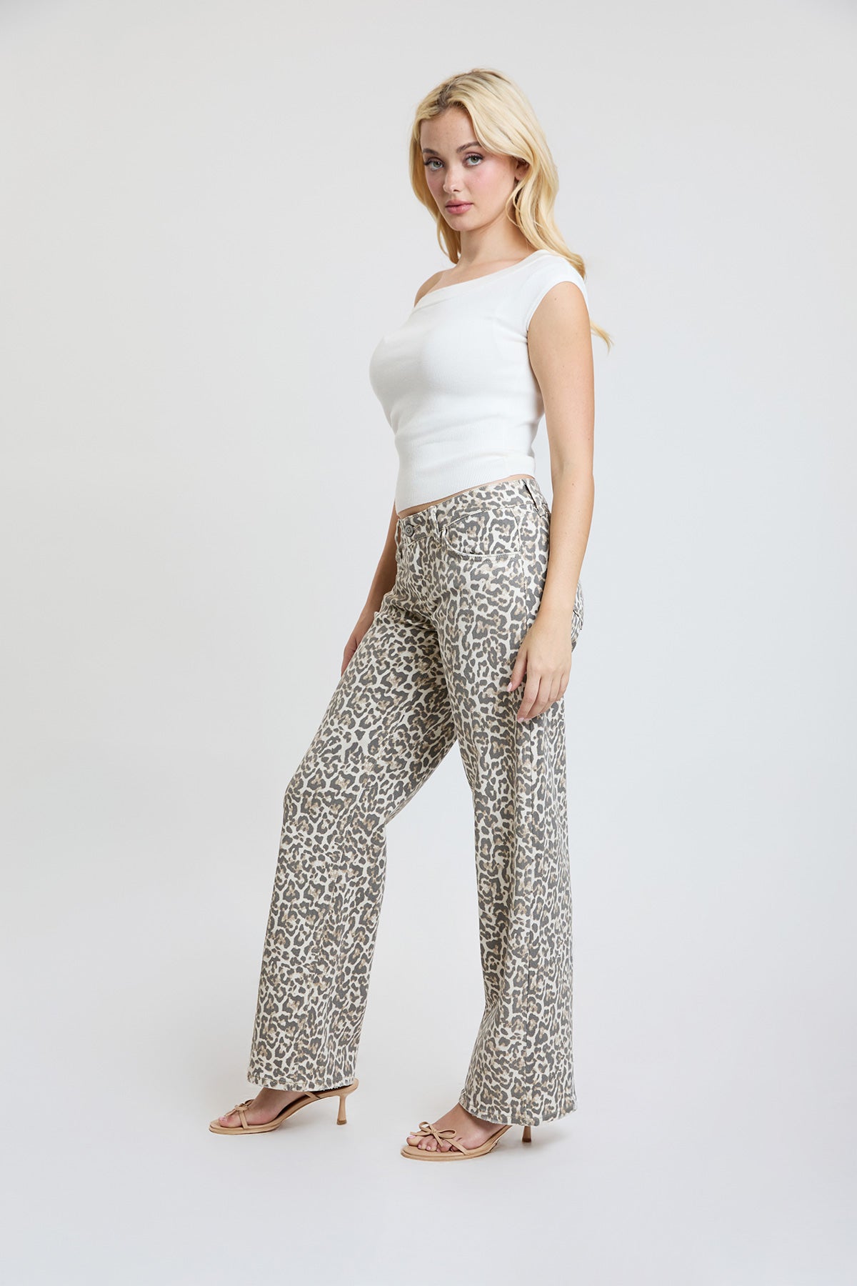 Women's Brittany Low Rise Wide Leg Jeans
