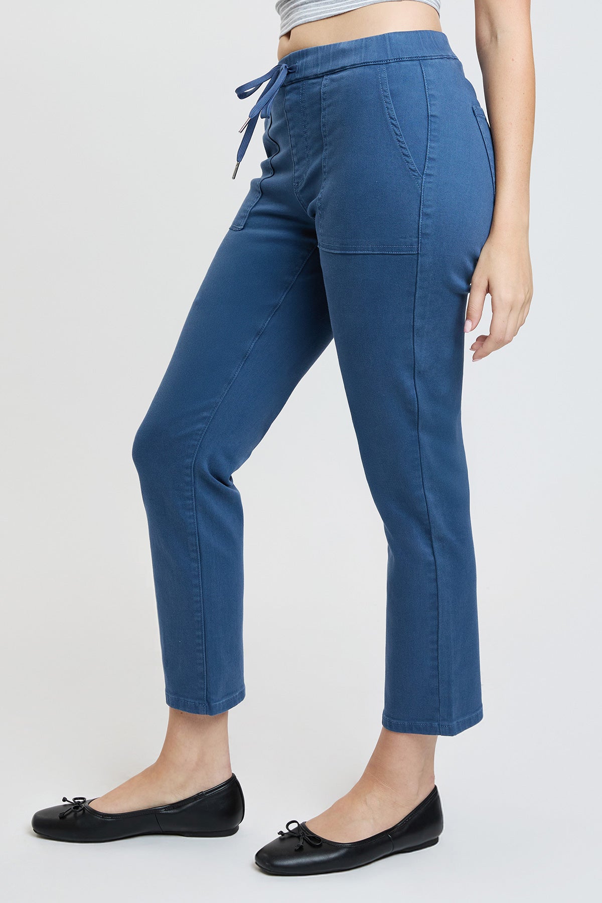 Women's High Rise Pull On Straight Leg Jogger