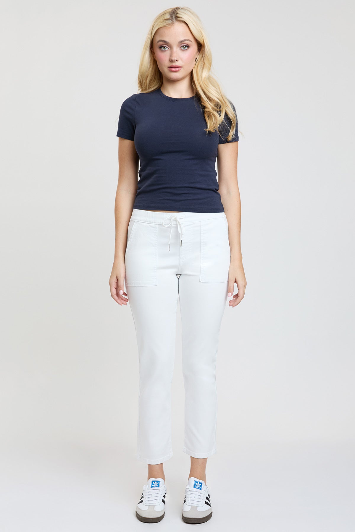 Women's High Rise Pull On Straight Leg Jogger