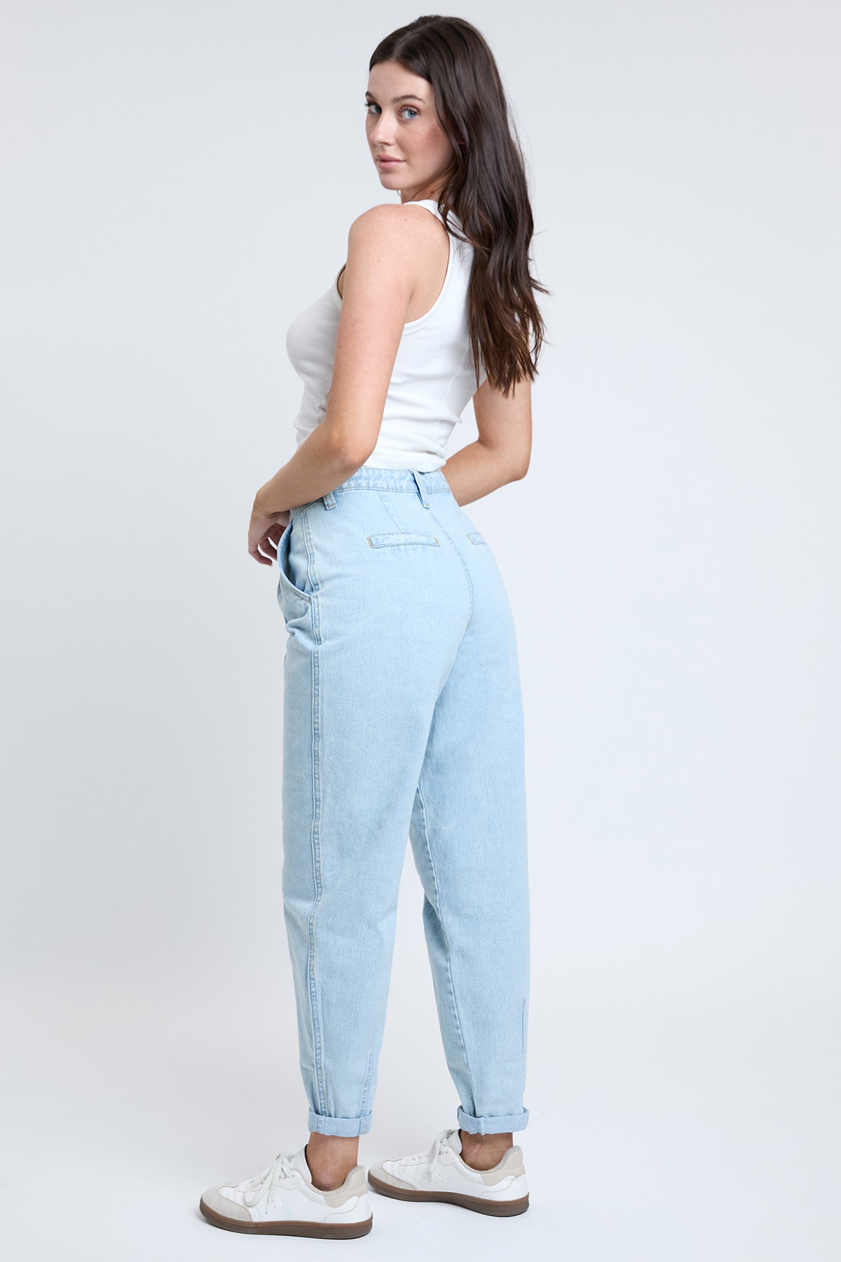 Women's Pleated Mom Jeans