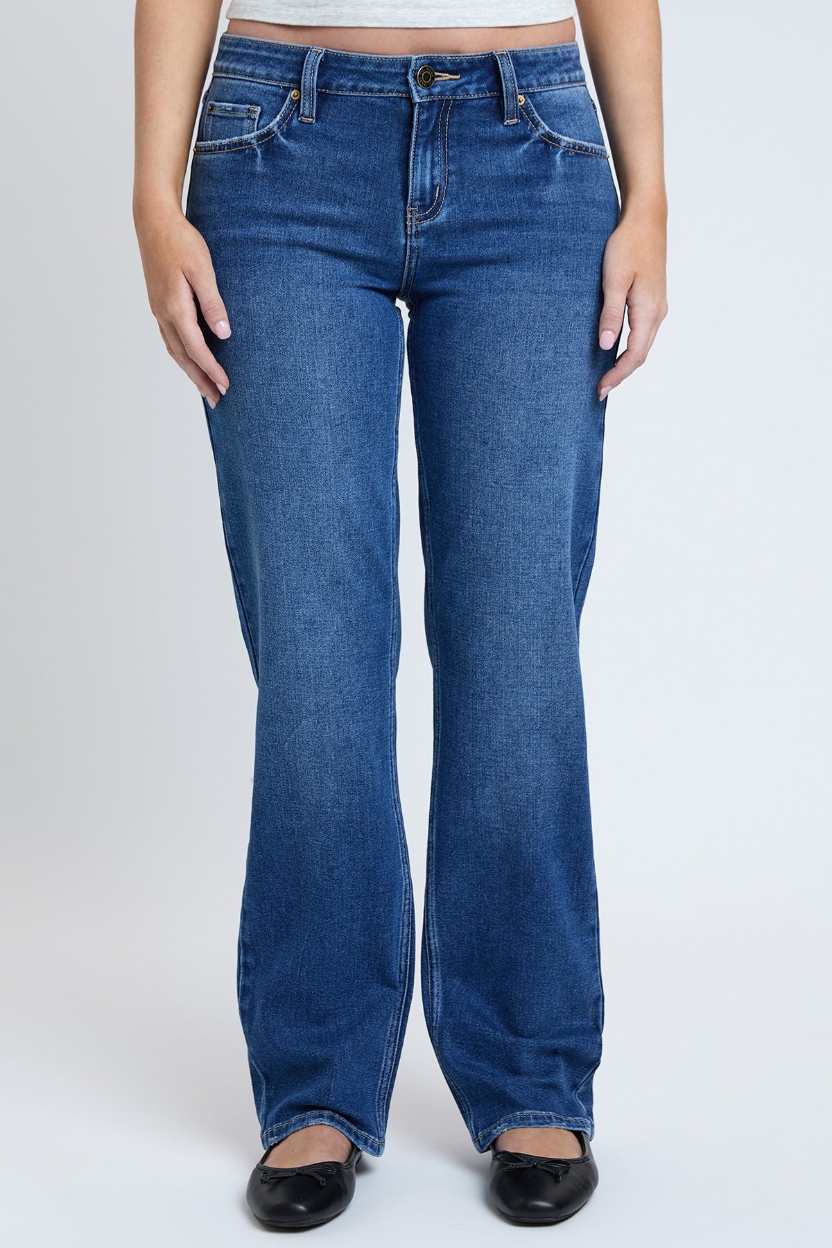 Women's Maddy Straight Leg Jeans