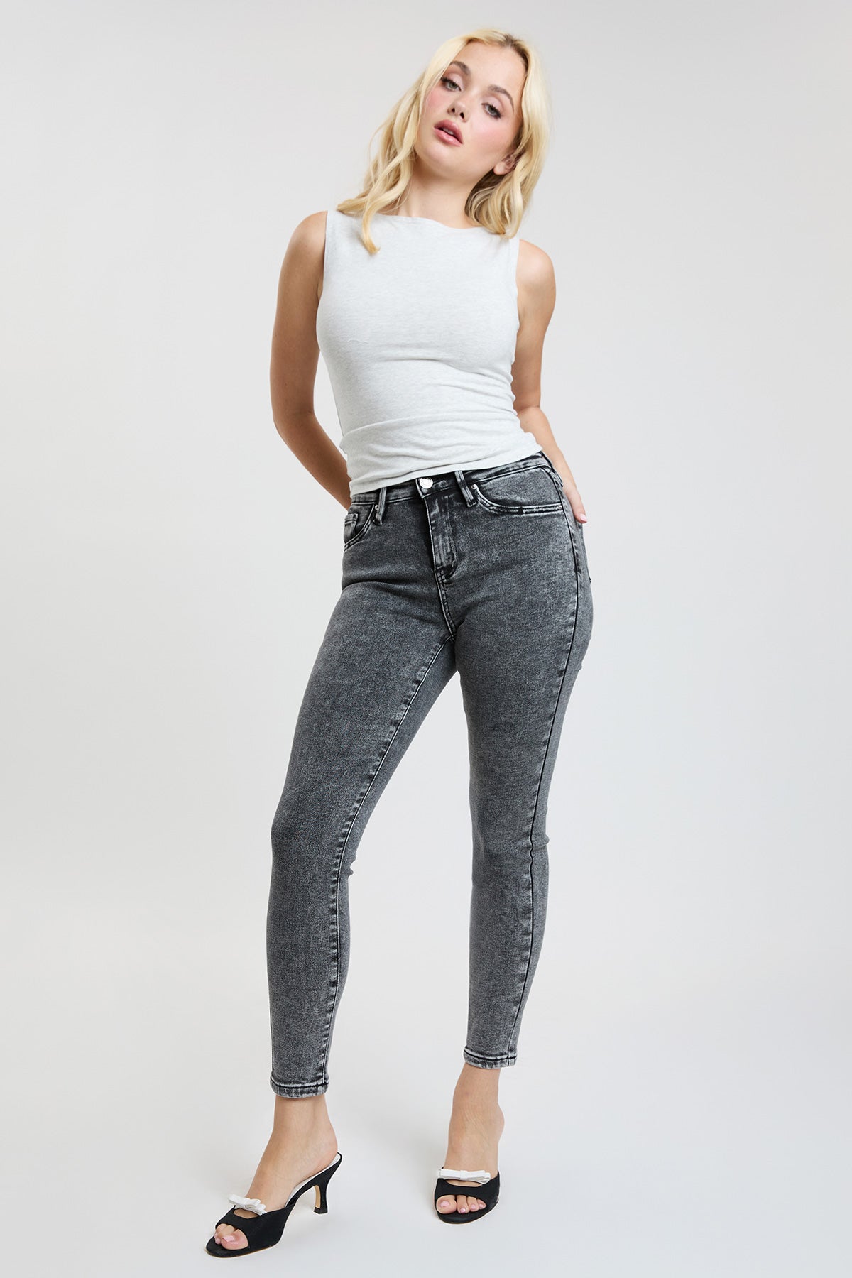 Women's Luxe Riley Skinny Jeans