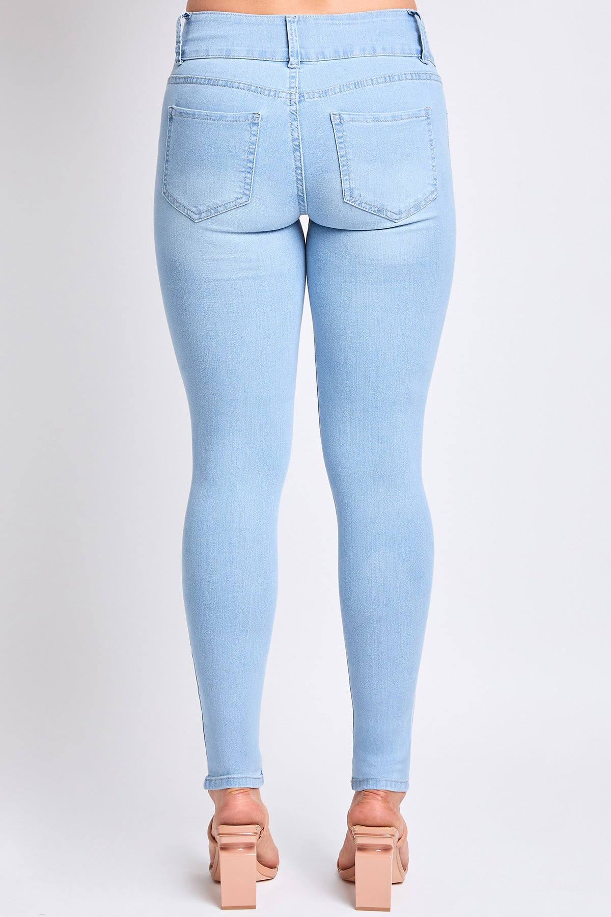 Women's Sustainable Essential Skinny Jeans