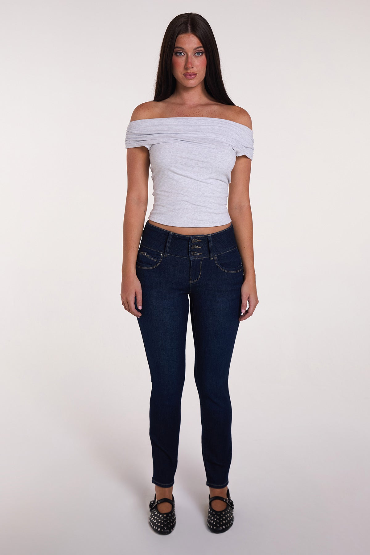 Women's Luxe Mid Rise 3-Button WannaBettaButt Skinny Jeans