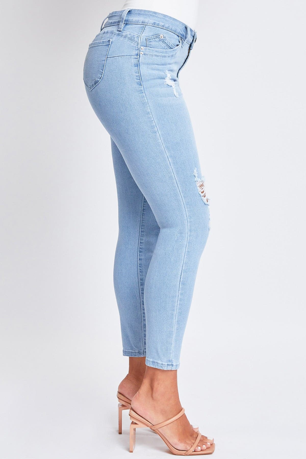 Women's Sustainable WannaBettaButt Skinny Distressed Jeans