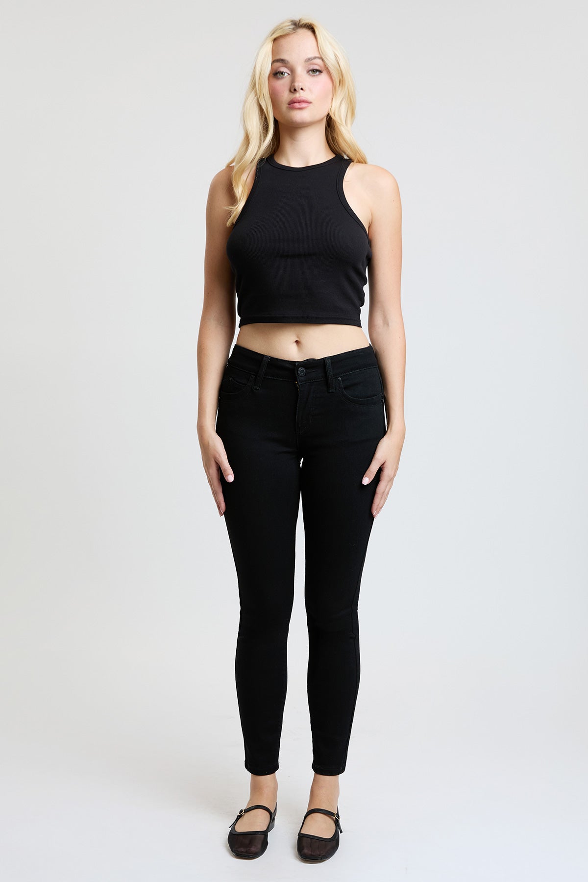 Women's Luxe Mid Rise WannaBettaButt Skinny Jeans