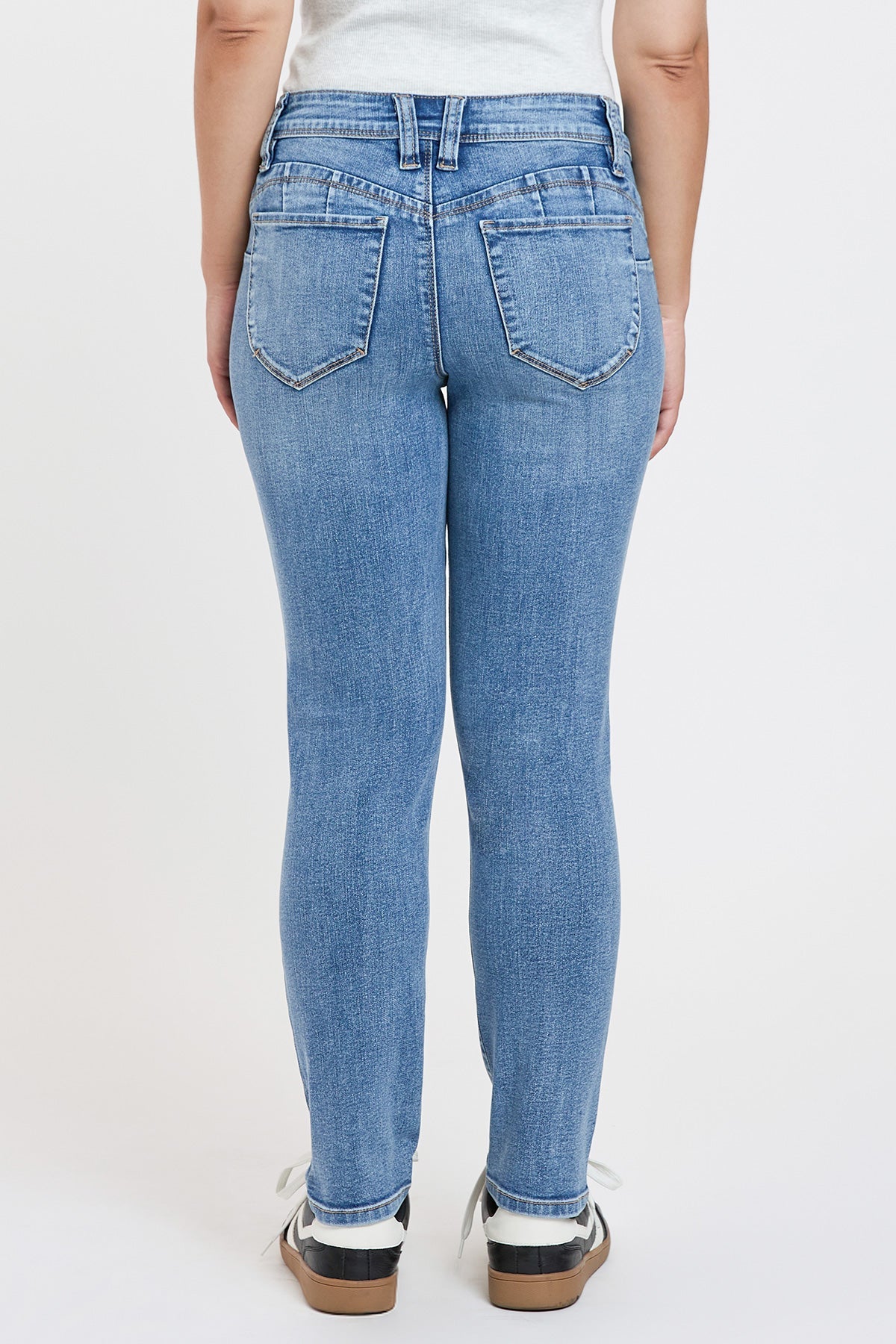 Women's Petite Curve Confidence WannaBettaButt Mid Rise Skinny