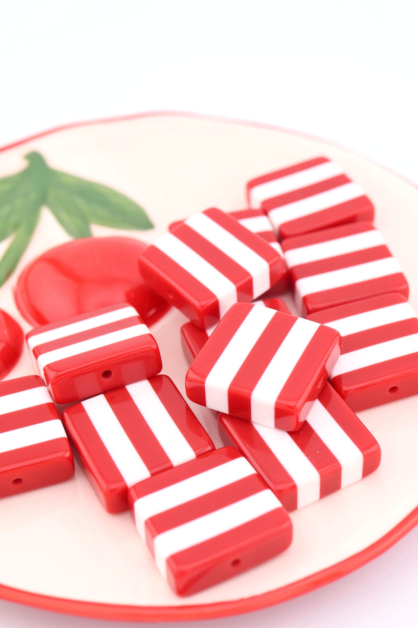Beach Towel Stripe Red & White Italian Poly Resin Square Bead, 25mm, 1 Bead