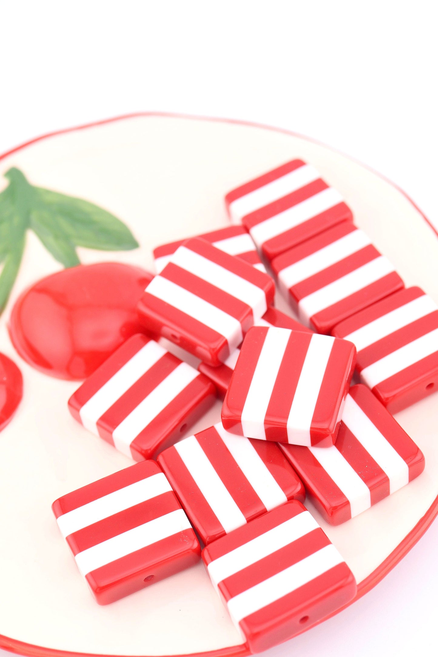 Beach Towel Stripe Red & White Italian Poly Resin Square Bead, 25mm, 1 Bead