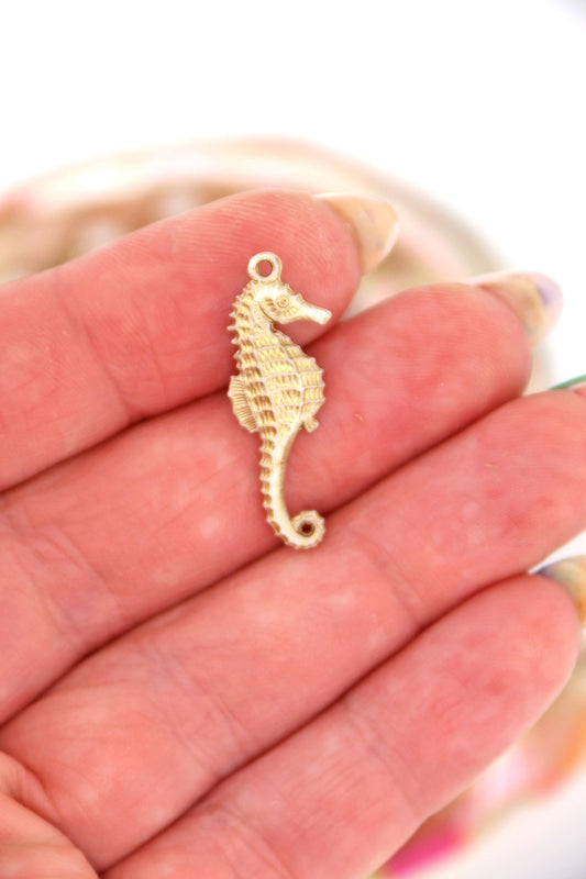 Golden Cream Seahorse Charm, German Resin Beach Amulet, 28mm, 1 Pendant