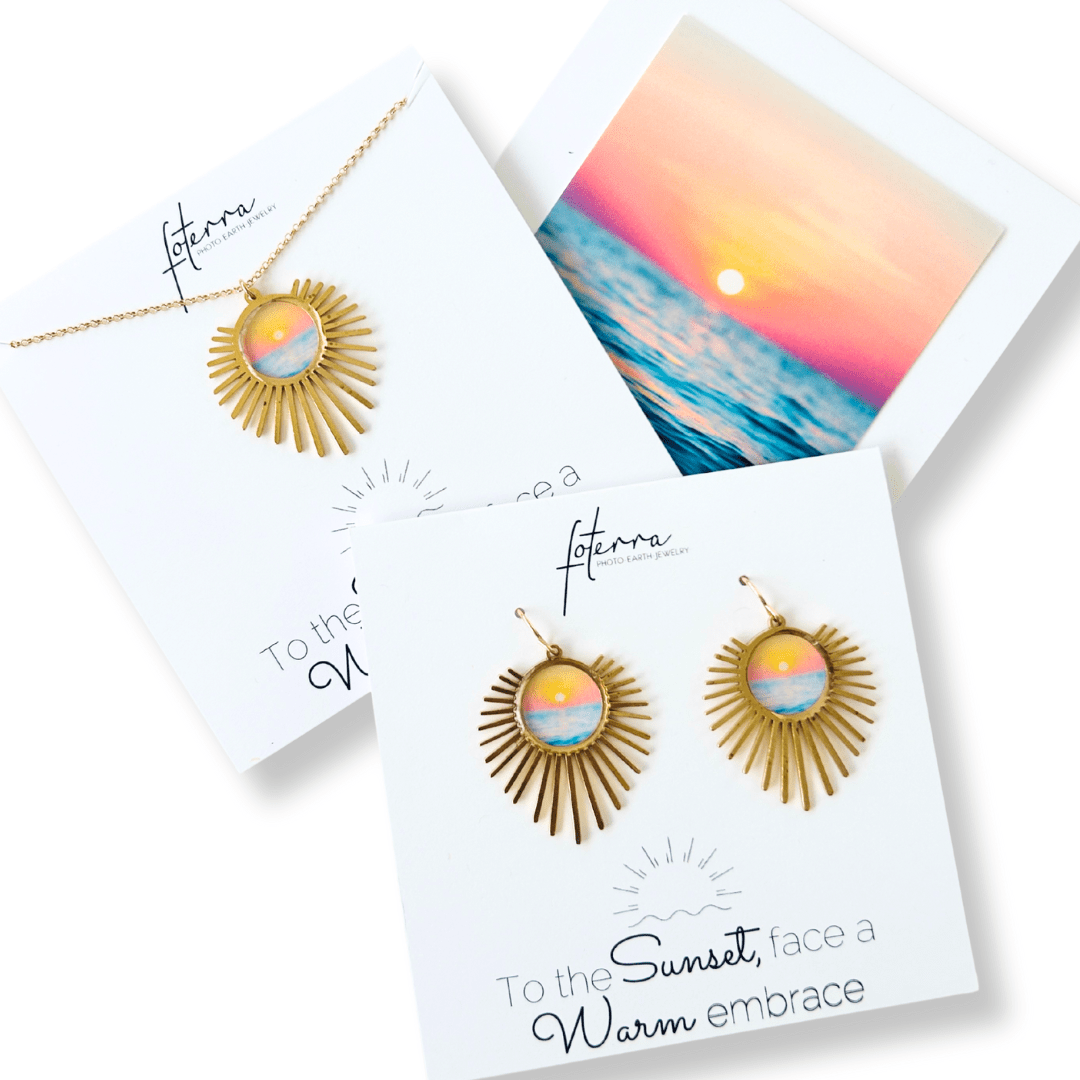 Sun Rays Over the Ocean Necklace in Brass
