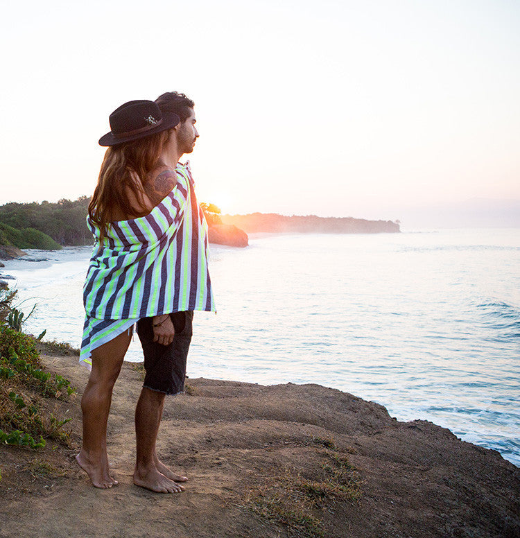 Las Bayadas® La Daniela Beach Blanket