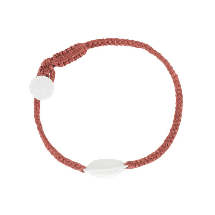 Wanderer Elm Leaf Bracelet - Cinnamon - Button