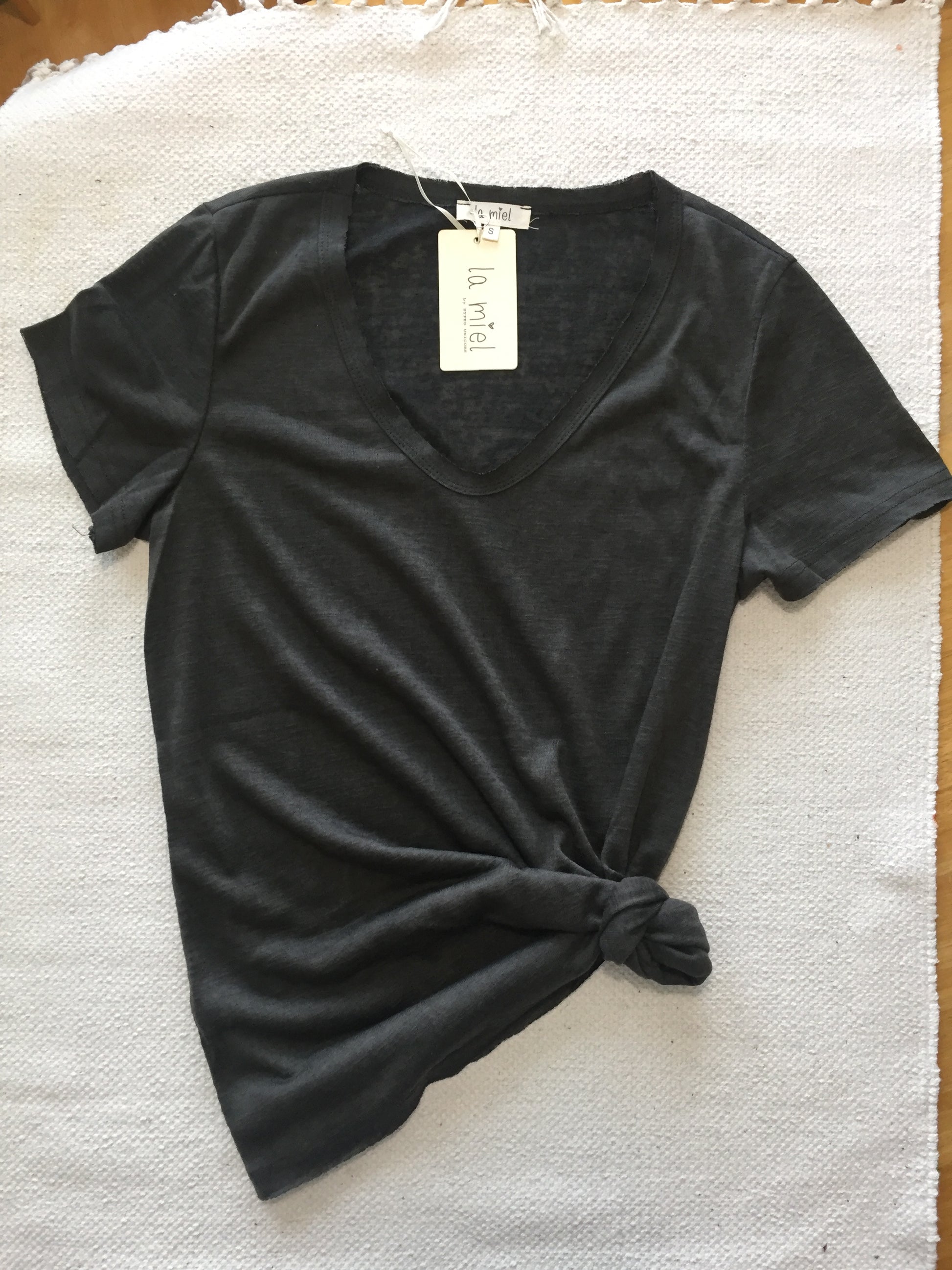 Ray of Sunshine Drapey Top (Carbon)