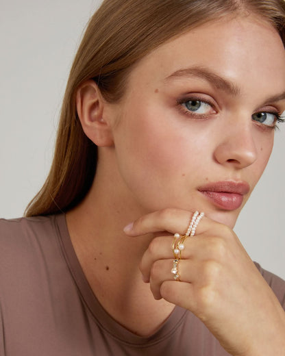Grit Seed Pearl Ring