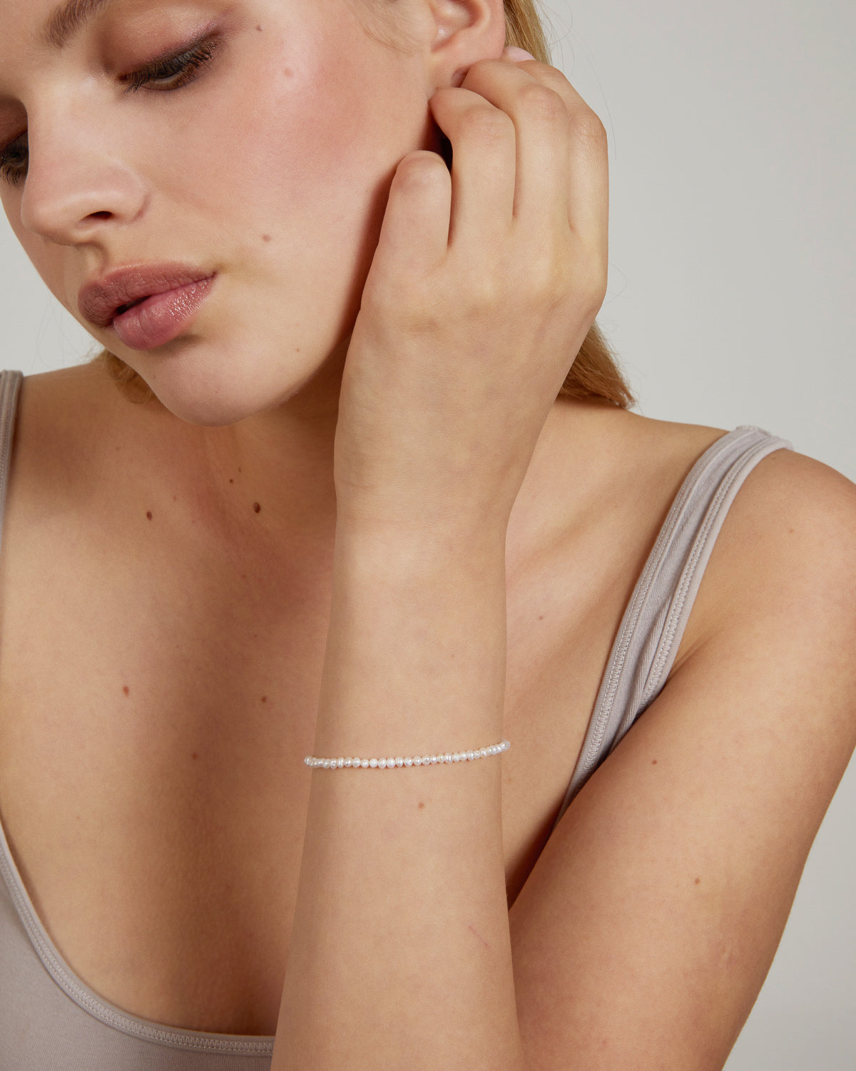 Grit Seed Pearl Bracelet