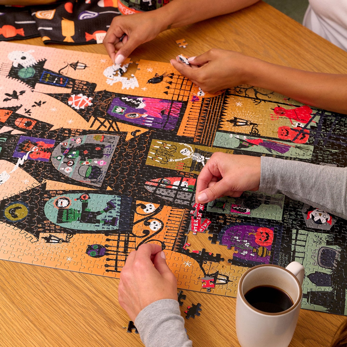 Haunted House 1000 Piece Puzzle