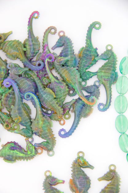 Aurora Marble Seahorse German Resin Charm, 50mm, 1 Pendant