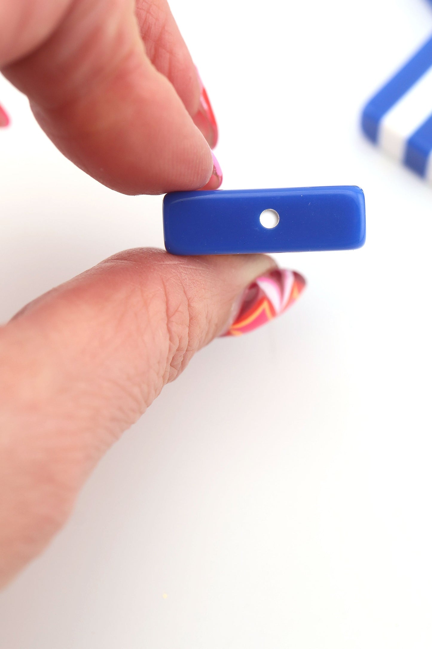 Beach Towel Stripe Blue & White Italian Poly Resin Square Bead, 25mm, 1 Bead