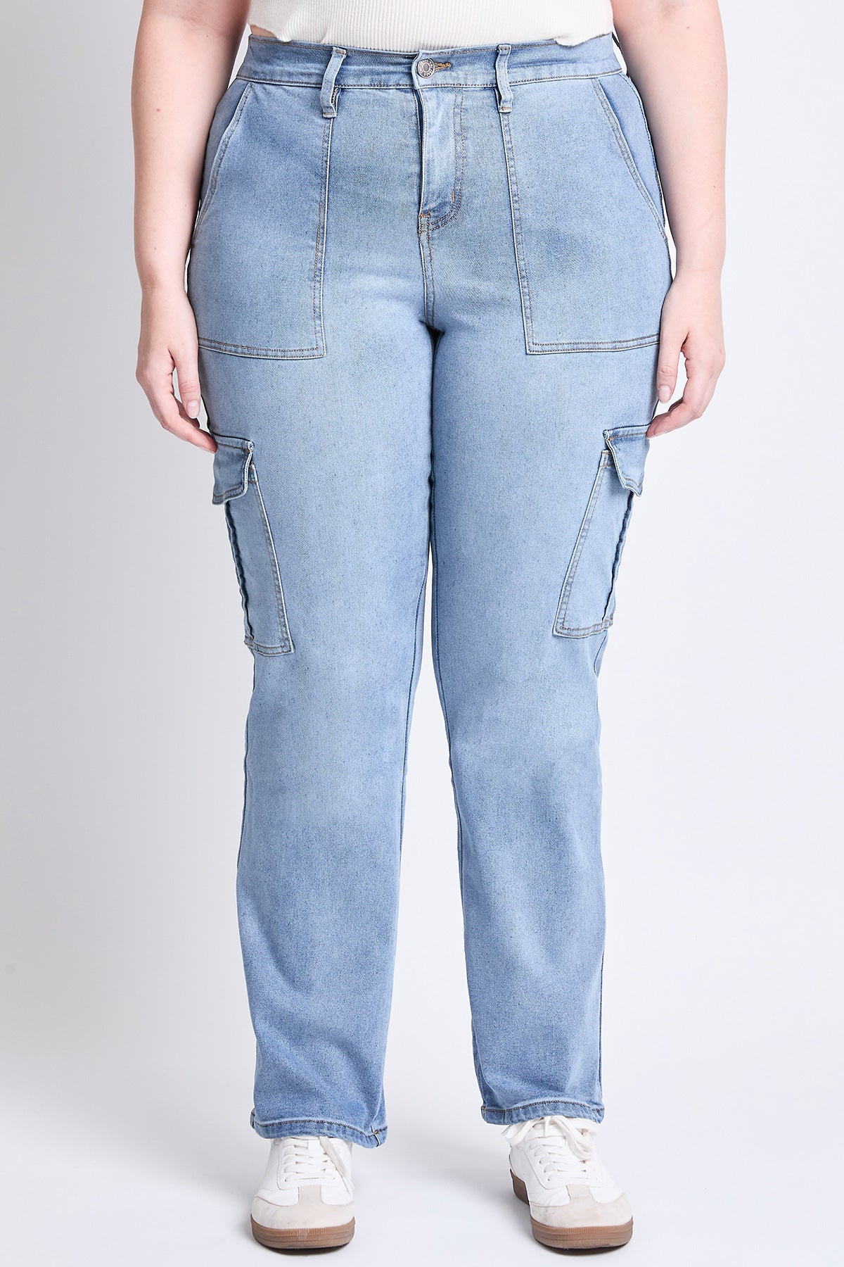 Women's Plus High Rise Elastic Waist Cargo Straight Leg Jeans