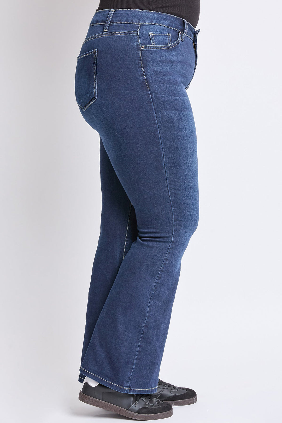 Women's Plus Essential HyperDenim Flare Jeans