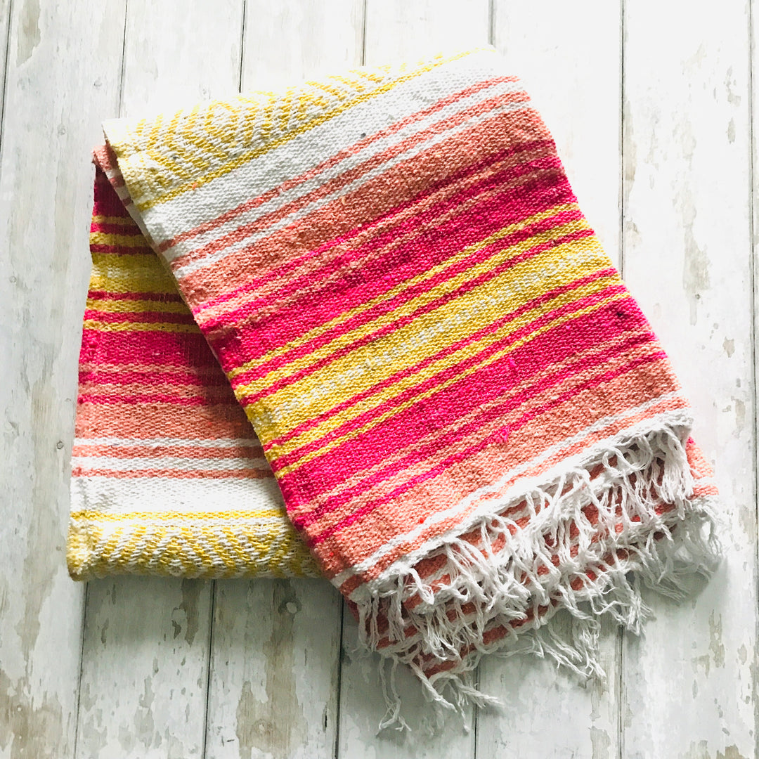Sunshine Mexican La Montana Blanket