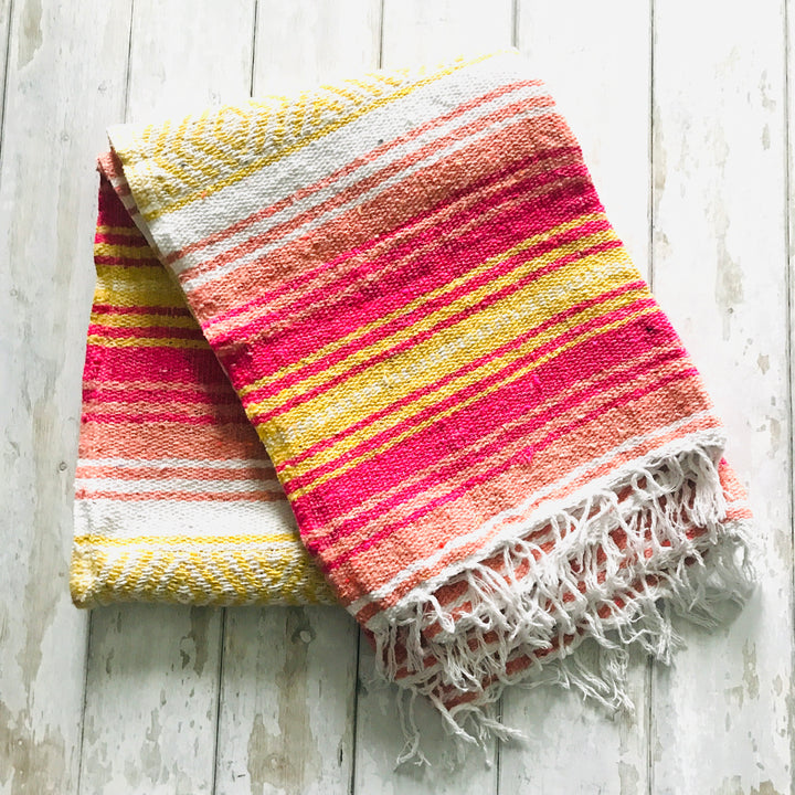 Sunshine Mexican La Montana Blanket