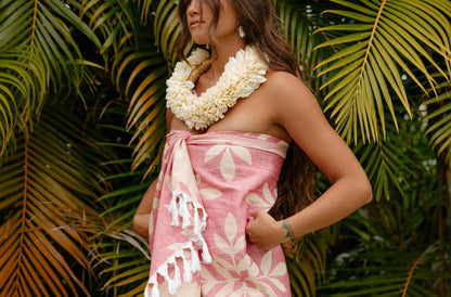 Ginger Empire Luxurious Beach Towel