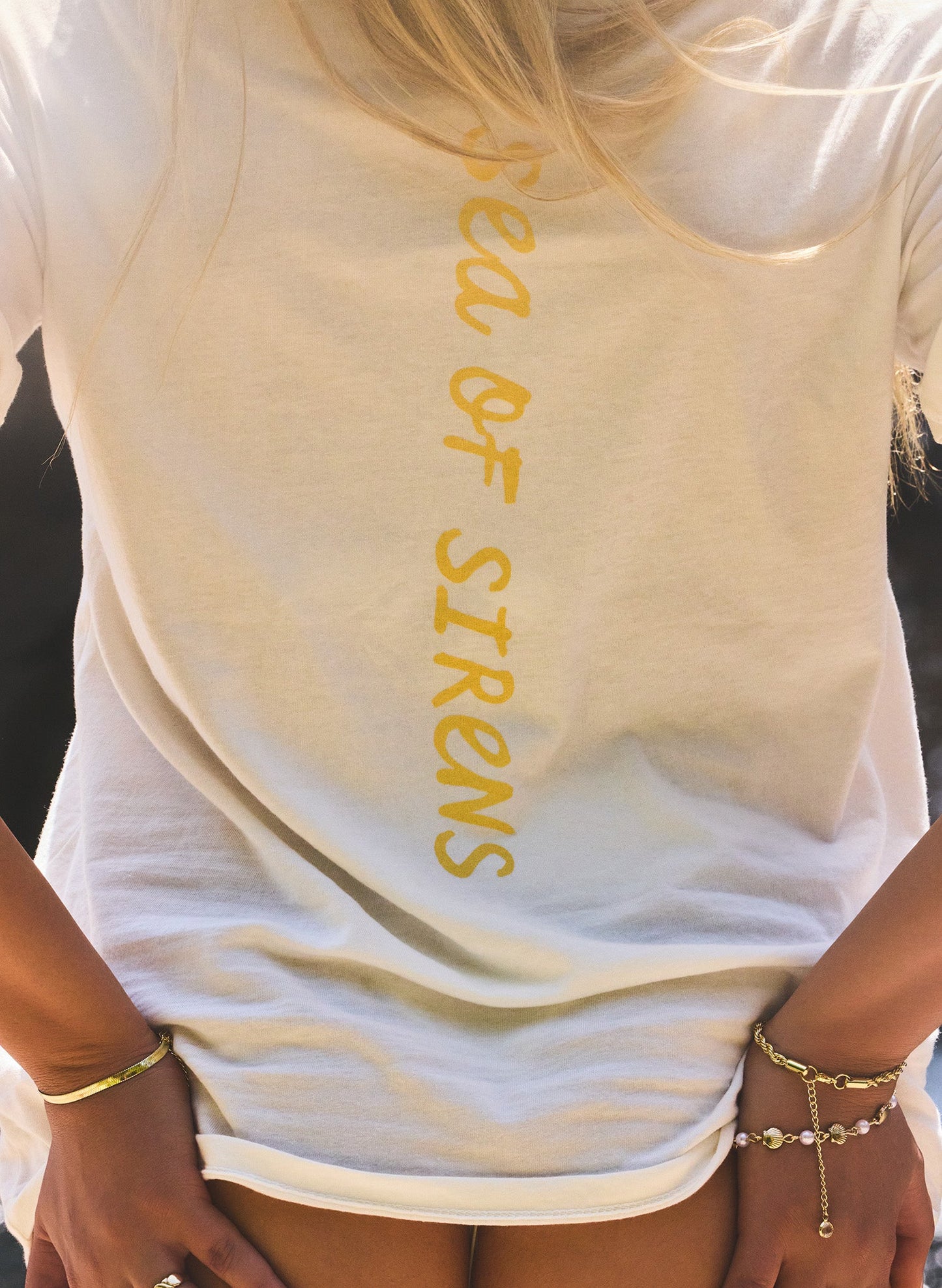 'Shell Kissed' Graphic Tee