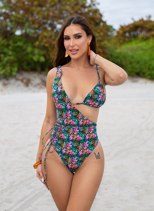 Bombshell Two-Piece Swimsuit | Island Bloom