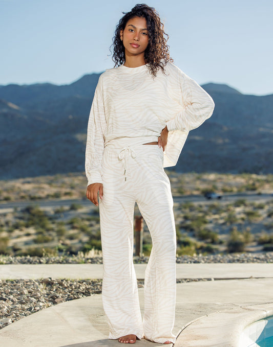 Mai Crew Sweatshirt - White Tiger
