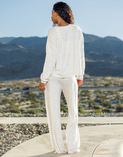 Mai Crew Sweatshirt - White Tiger