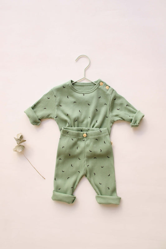 Green Moon 2 Piece Set