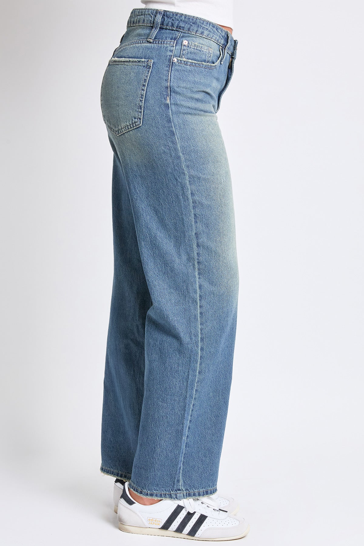 Women's Relaxed Wide Leg Rigid Denim Jeans
