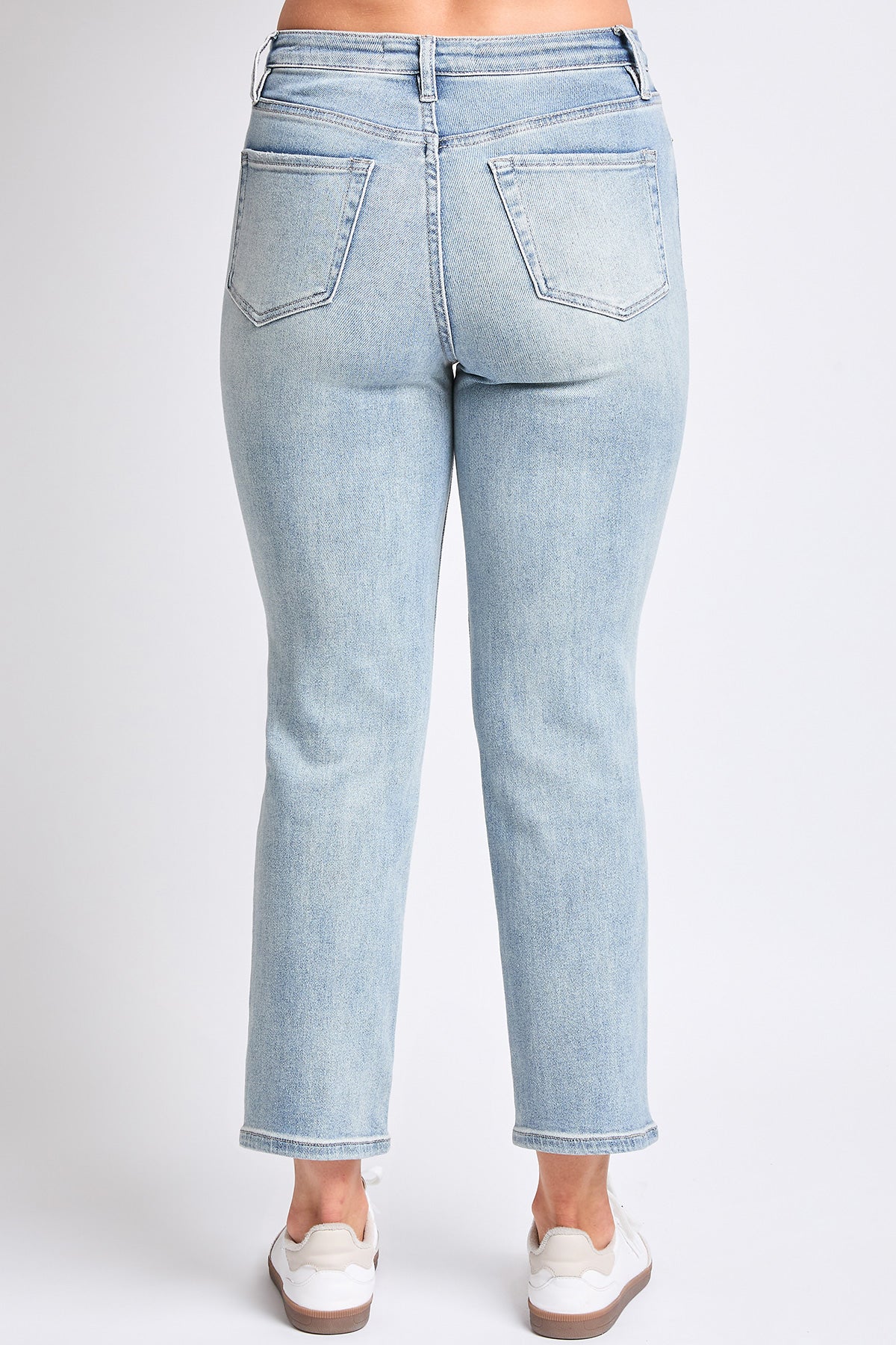 Women's Luxe High Rise Vintage Stretch Straight Leg Jeans