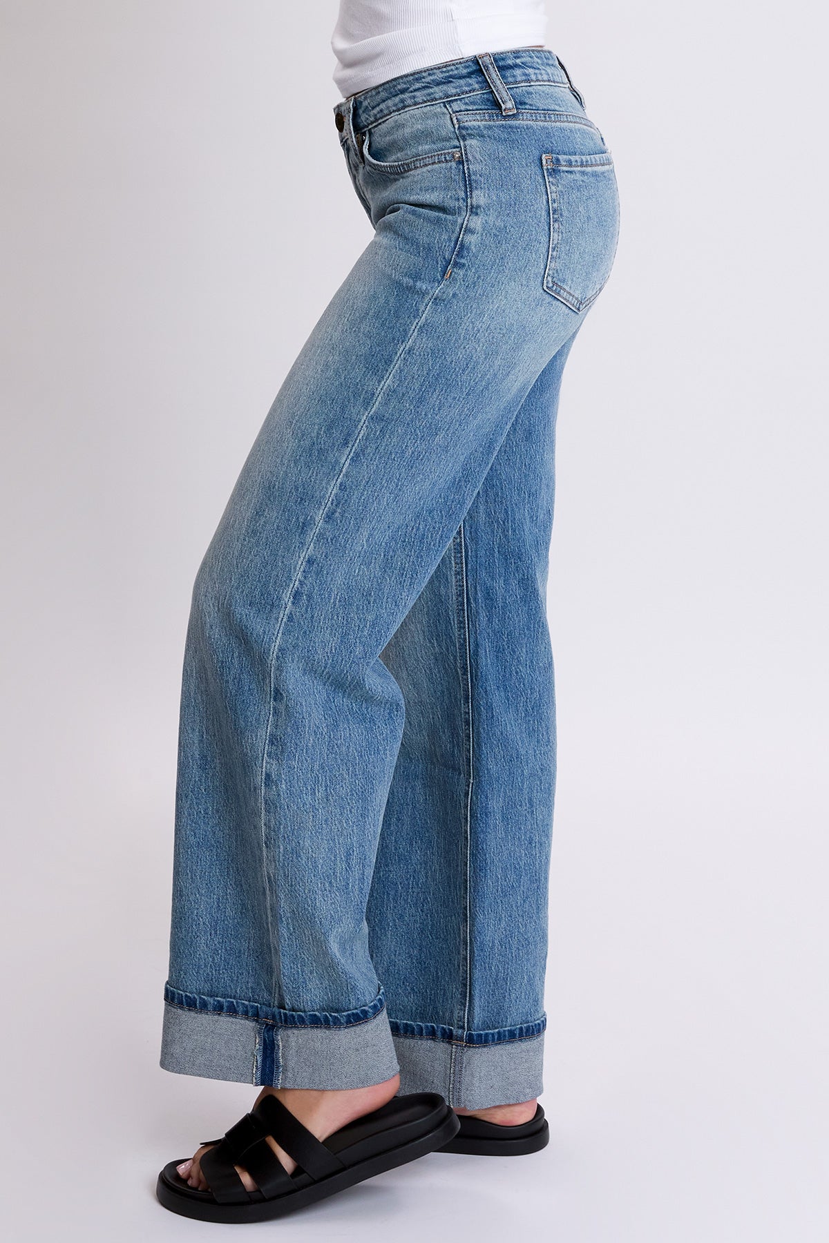 Women's Luxe Brittany Low Rise Wide Leg Cuff Jeans