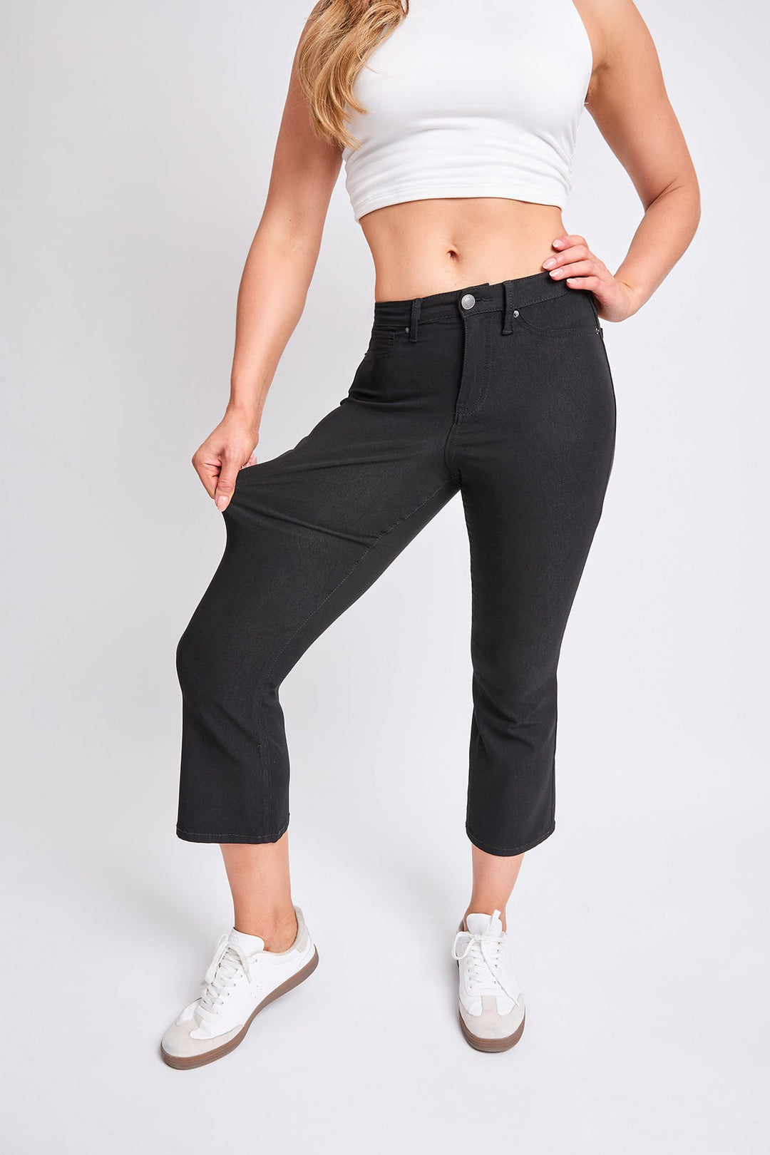 Women's Hyperstretch Cropped Kick Flare Leg Pants